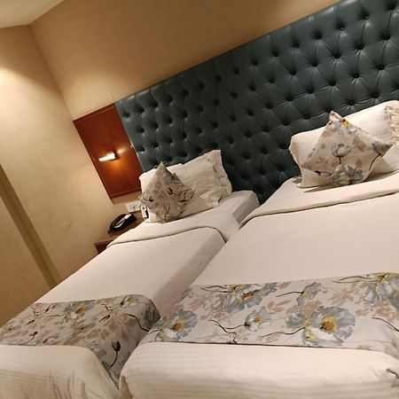Sk Lords Inn Ahmedabad Luaran gambar
