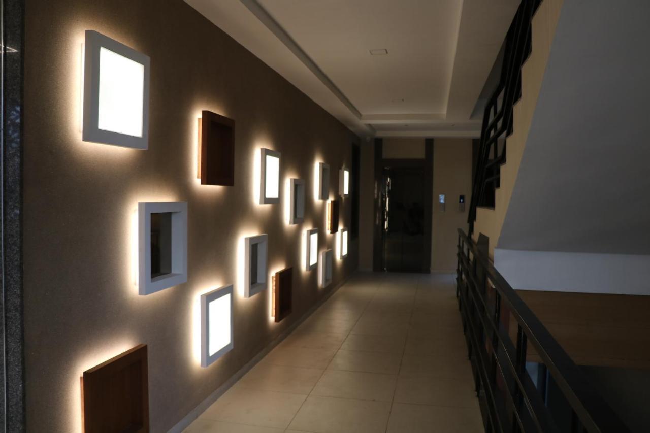 Sk Lords Inn Ahmedabad Luaran gambar