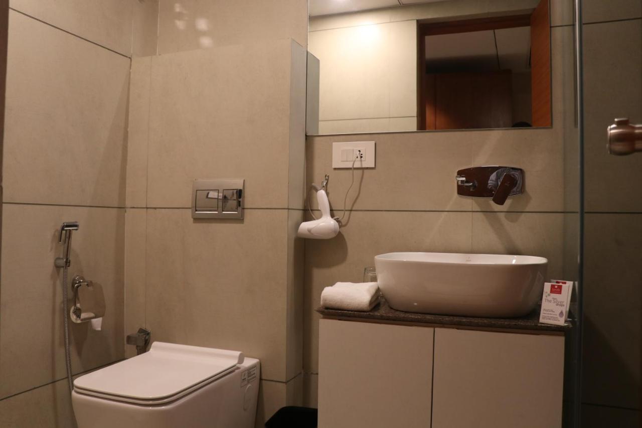 Sk Lords Inn Ahmedabad Luaran gambar