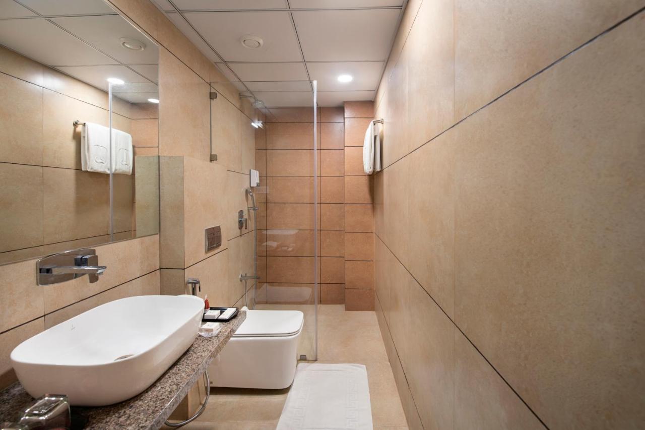 Sk Lords Inn Ahmedabad Luaran gambar