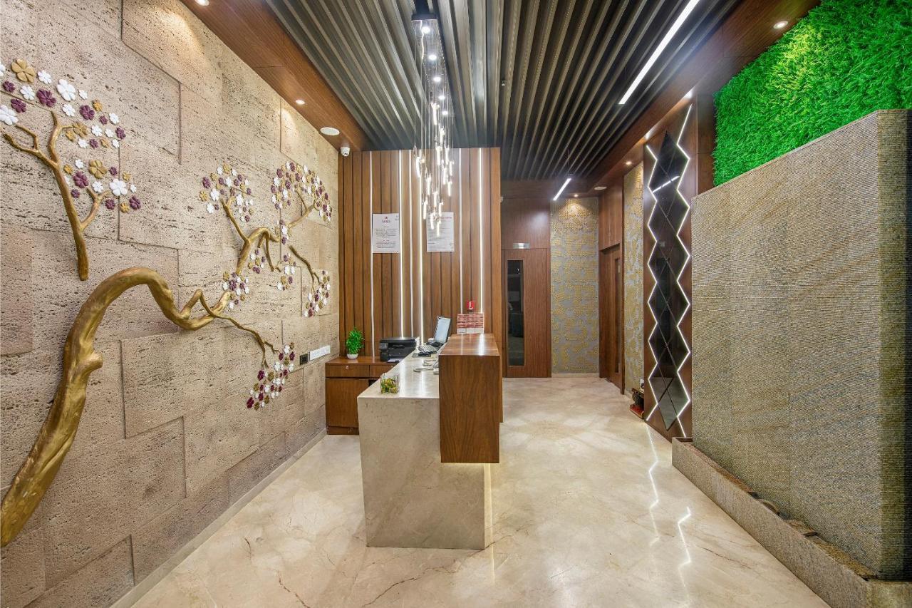 Sk Lords Inn Ahmedabad Luaran gambar